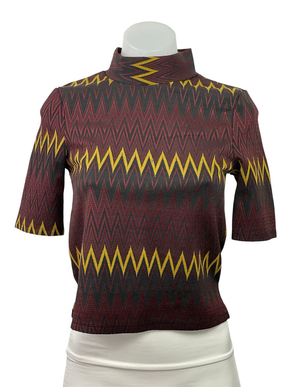 Zara Women's Multicolor Half Sleeve Zig Zag Chevron Mock Neck Blouse Top Size S